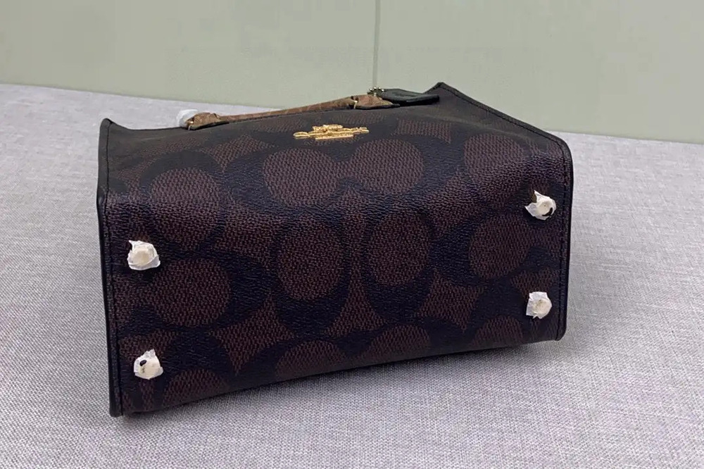 Coach classic pattern bag - Picture 6 of 8